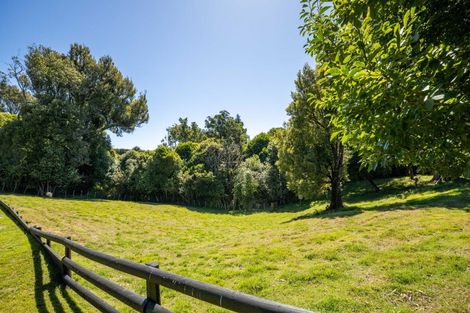 Photo of property in 540 Mountain Road, Lepperton, New Plymouth, 4373