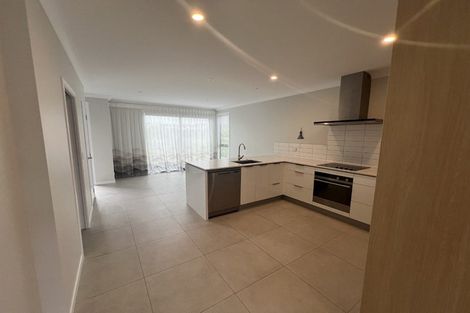 Photo of property in 21 Koura Drive, Red Beach, 0932