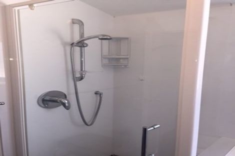 Photo of property in 4/7 Rangitane Street, Maupuia, Wellington, 6022