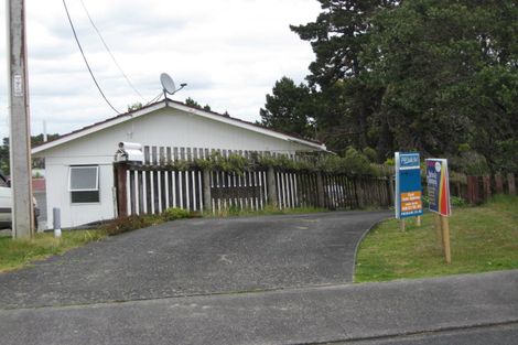 Photo of property in 3 Walbrook Road, Manly, Whangaparaoa, 0930