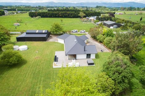 Photo of property in 1999 Longburn Rongotea Road, Longburn, Palmerston North, 4475