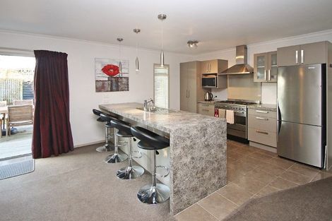 Photo of property in 14 Brompton Close, Richmond Heights, Taupo, 3330