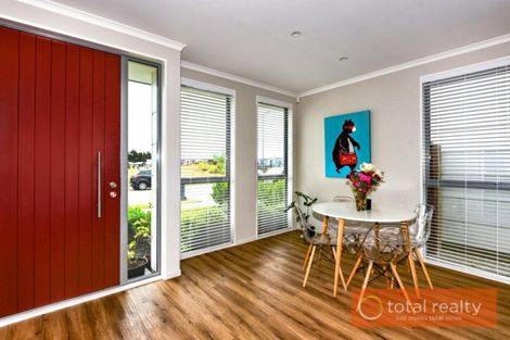 Photo of property in 26 George West Square West, Wigram, Christchurch, 8025