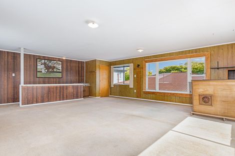 Photo of property in 18 Freyberg Street, Roslyn, Palmerston North, 4414