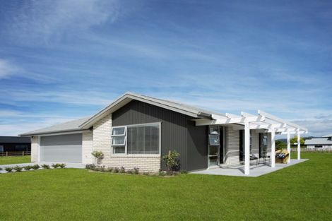 Photo of property in 15 Kara Place, Wharewaka, Taupo, 3330