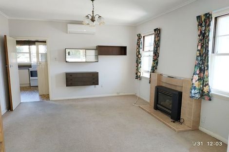 Photo of property in 147 Avonhead Road, Avonhead, Christchurch, 8042