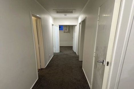 Photo of property in 1/3 De Thiery Place, Pakuranga Heights, Auckland, 2010