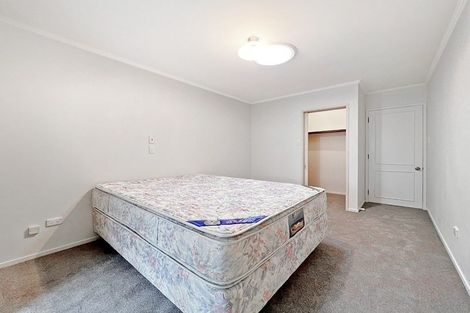 Photo of property in 1/17 Milford Road, Milford, Auckland, 0620