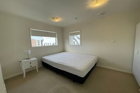 Photo of property in Monvie Apartments, 606/15 Holland Street, Te Aro, Wellington, 6011