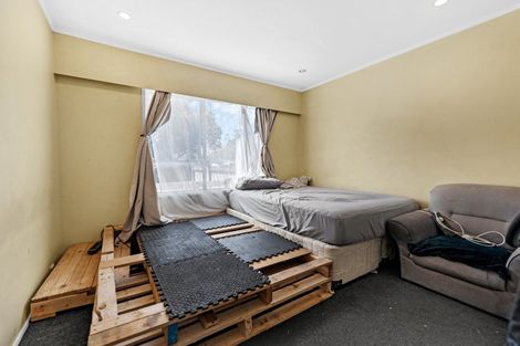 Photo of property in 2/29 Kindergarten Drive, Conifer Grove, Takanini, 2112