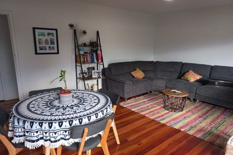 Photo of property in 2/4 Raphoe Place, Ellerslie, Auckland, 1051