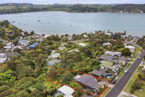 Photo of property in 8 Bay View Road, Raglan, 3225