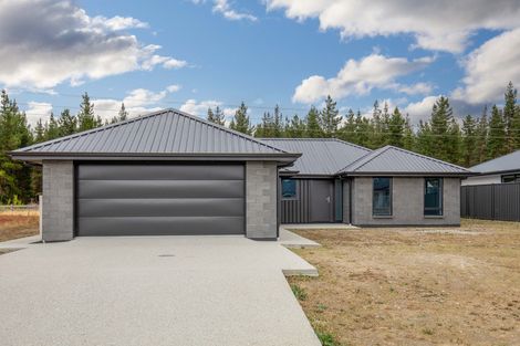 Photo of property in 4 Pollock Street, Alexandra, 9320