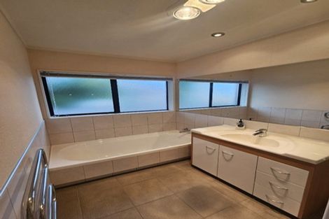 Photo of property in 2/7 Edendale Road, Somerville, Auckland, 2014