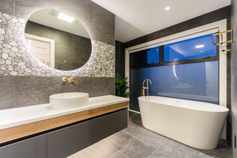 Photo of property in 4 Taku Close, Long Bay, Auckland, 0630