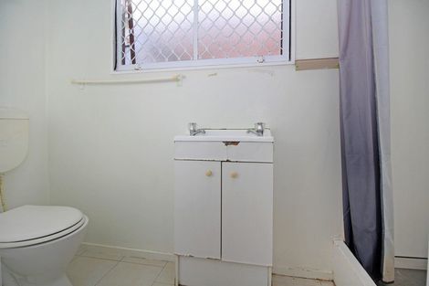 Photo of property in 74 Landscape Road, Papatoetoe, Auckland, 2025