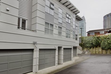 Photo of property in Habitat Apartments, 12/31 Byron Avenue, Takapuna, Auckland, 0622