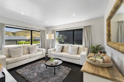 Photo of property in 13 Howden Drive, Jacks Point, 9371