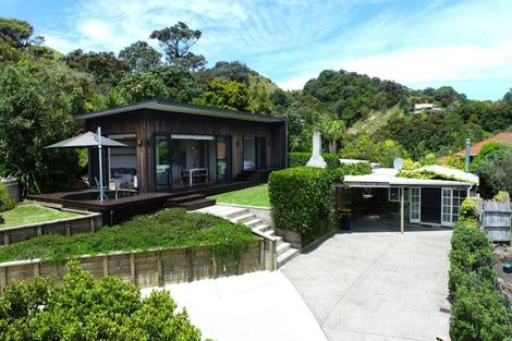 Photo of property in 34 Black Jack Road, Kuaotunu, Whitianga, 3592