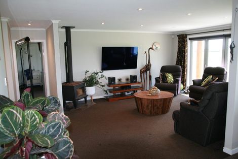 Photo of property in 186 Austin Road, Dairy Flat, Albany, 0794