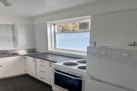 Photo of property in 9 Epsom Way, Karori, Wellington, 6012