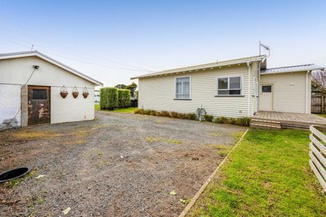 Photo of property in 21 High Street West, Waitara, 4320