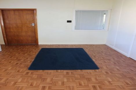 Photo of property in 66 Pahiatua Street, Hokowhitu, Palmerston North, 4410