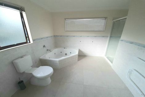 Photo of property in 93 Glendhu Road, Bayview, Auckland, 0629