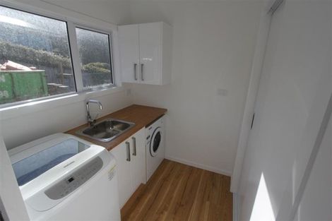 Photo of property in 5 Jacaranda Grove, Maungaraki, Lower Hutt, 5010