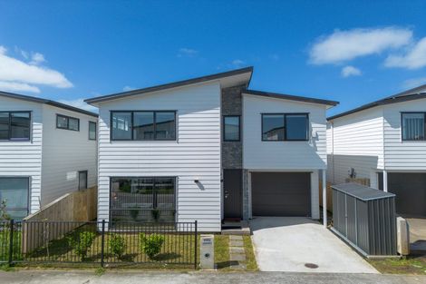 Photo of property in 890c Great South Road, Wiri, Auckland, 2104