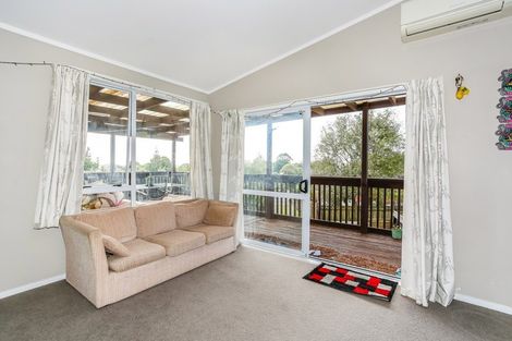 Photo of property in 43 Mack Place, Red Hill, Papakura, 2110