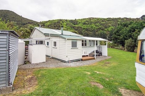 Photo of property in 27 Mclaughlin Drive, Tinui, Masterton, 5889