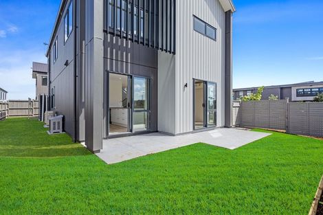 Photo of property in 20 Port Way, Rosehill, Papakura, 2113