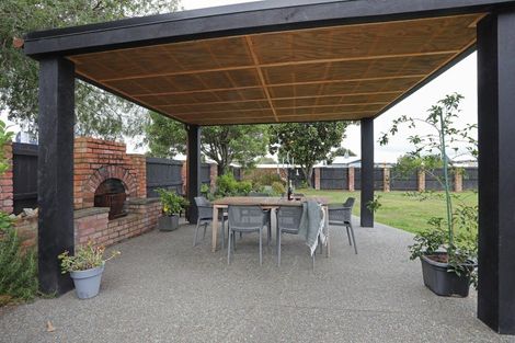 Photo of property in 2 York Street, Feilding, 4702