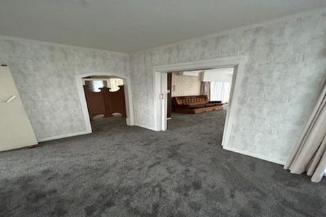 Photo of property in 22 Monarch Avenue, Hillcrest, Auckland, 0627