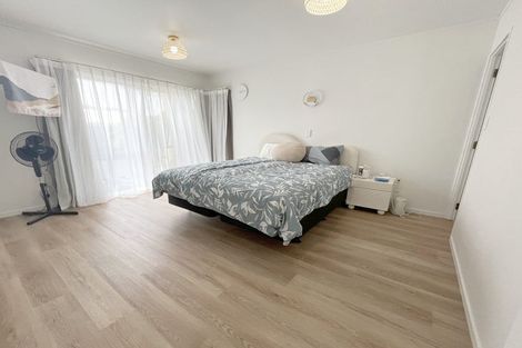 Photo of property in 22 Davington Way, Burswood, Auckland, 2013