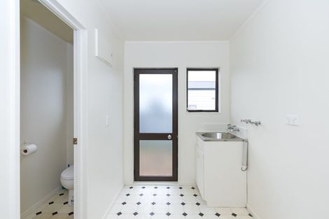 Photo of property in 7a Sunnyside Road, Nawton, Hamilton, 3200