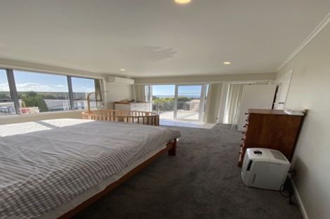 Photo of property in 192 Royal Road, Massey, Auckland, 0614