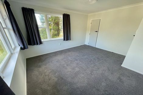 Photo of property in 21 Lowry Crescent, Stokes Valley, Lower Hutt, 5019
