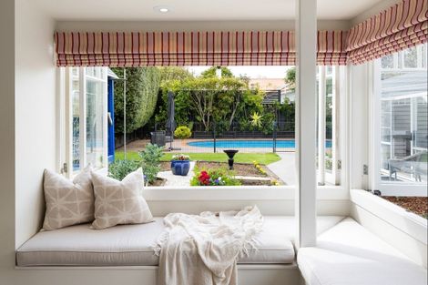 Photo of property in 74 Princes Street, Cambridge, 3434