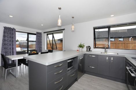 Photo of property in 19 Macdonald Heights, Feilding, 4702