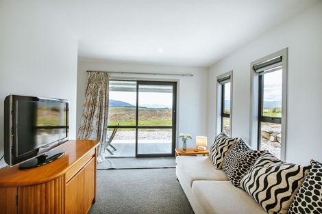 Photo of property in 138 Ruffell Road, Tarras, Cromwell, 9383