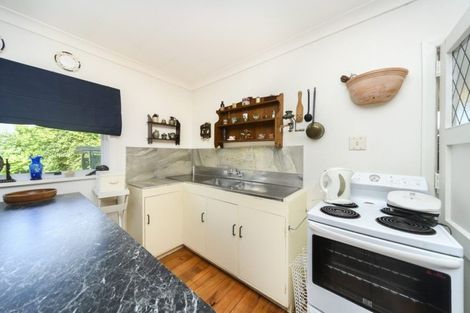 Photo of property in 39 Aberdeen Avenue, Takaro, Palmerston North, 4412