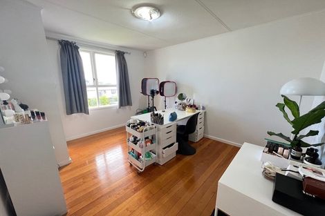 Photo of property in 5 Young Road, Mount Wellington, Auckland, 1060