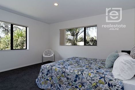 Photo of property in 6 Virginia Street, Henderson, Auckland, 0612