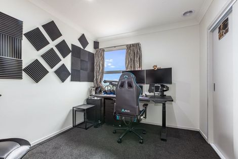 Photo of property in 34 John Burke Drive, Aotea, Porirua, 5024