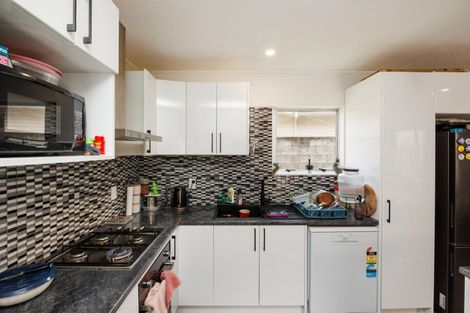 Photo of property in 23a Rhodes Drive, Kelvin Grove, Palmerston North, 4414
