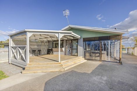 Photo of property in 86 Wycliffe Street, Onekawa, Napier, 4110