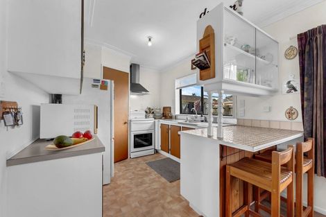 Photo of property in 2/10 Duke Street, Papakura, 2110