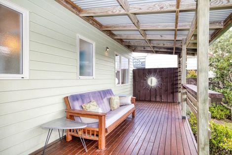 Photo of property in 39 Moir Point Road, Mangawhai Heads, Mangawhai, 0505